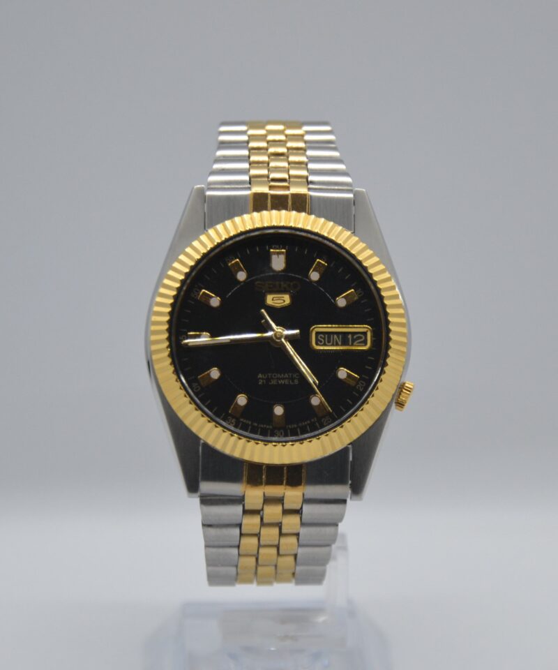 Clarinda Watches Seiko 5 SNXJ90 mod Best quality Seiko mods Seiko datejust Black gold textured dial 1