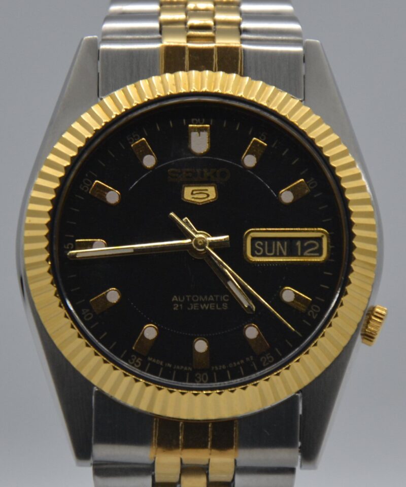 Clarinda Watches Seiko 5 SNXJ90 mod Best quality Seiko mods Seiko datejust Black gold textured dial 2