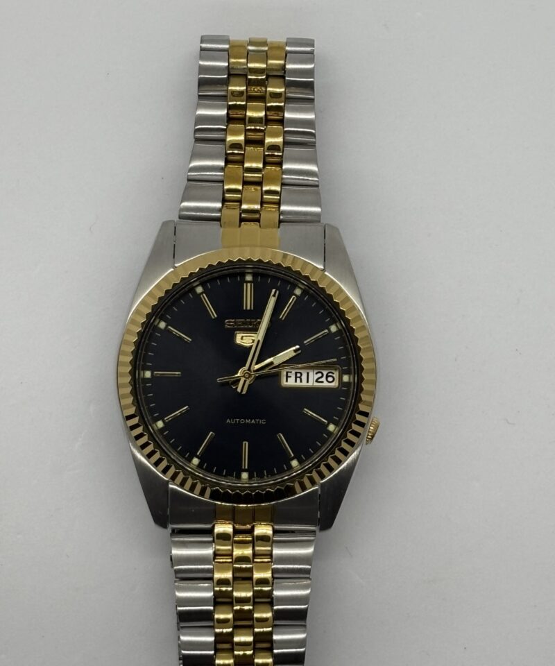 Seiko_5_SNXJ90_SNXJ92_American_Seiko_American_Psycho_datejust_watch._Automatic_watch_7s26_jubilee_bracelet_fluted_bezel_black_dial_1