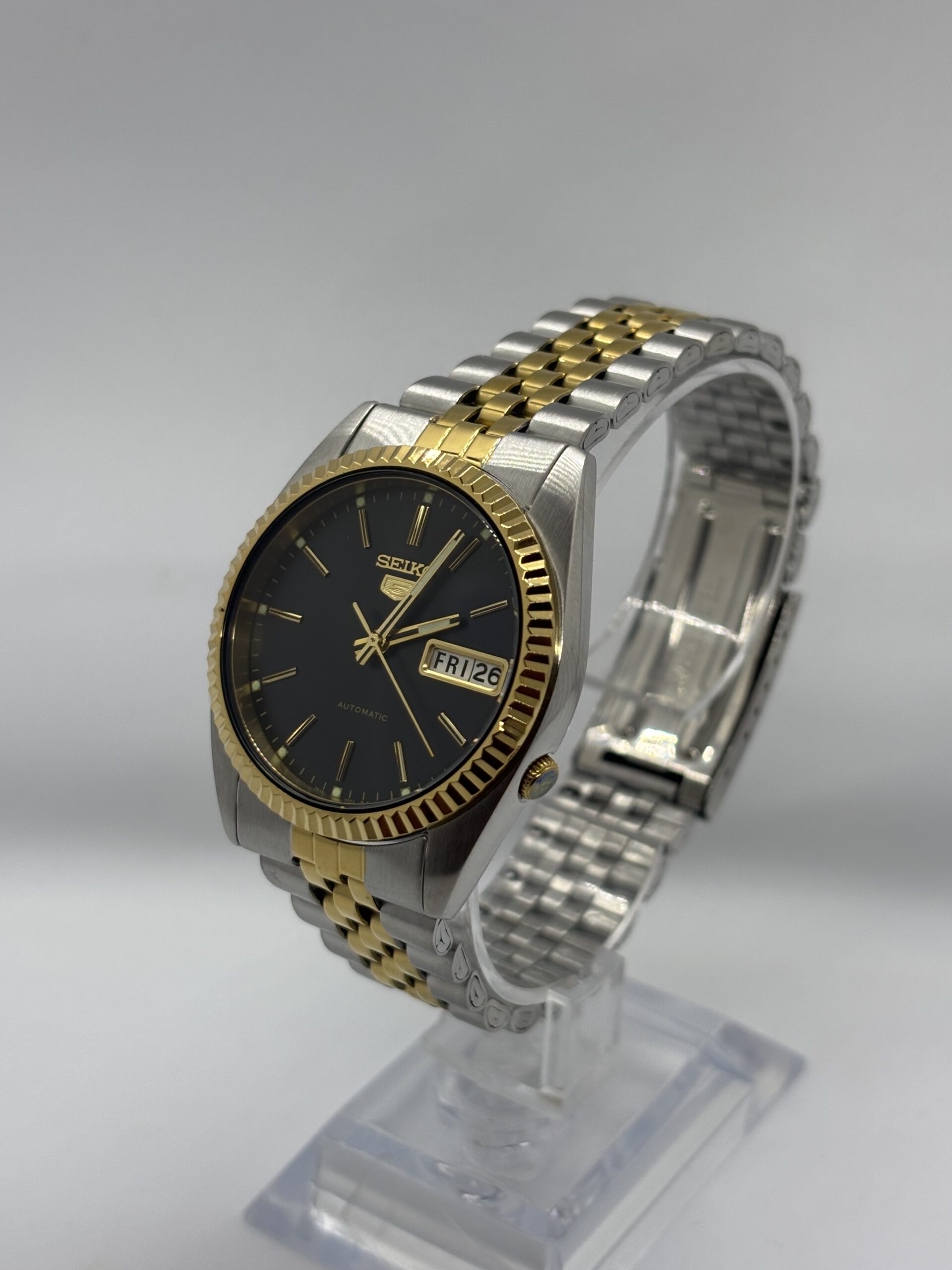 SNXJ90 black dial - Image 4