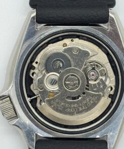 Clarinda Watches Seiko SKX007 Best Dive watch rubber strap 12
