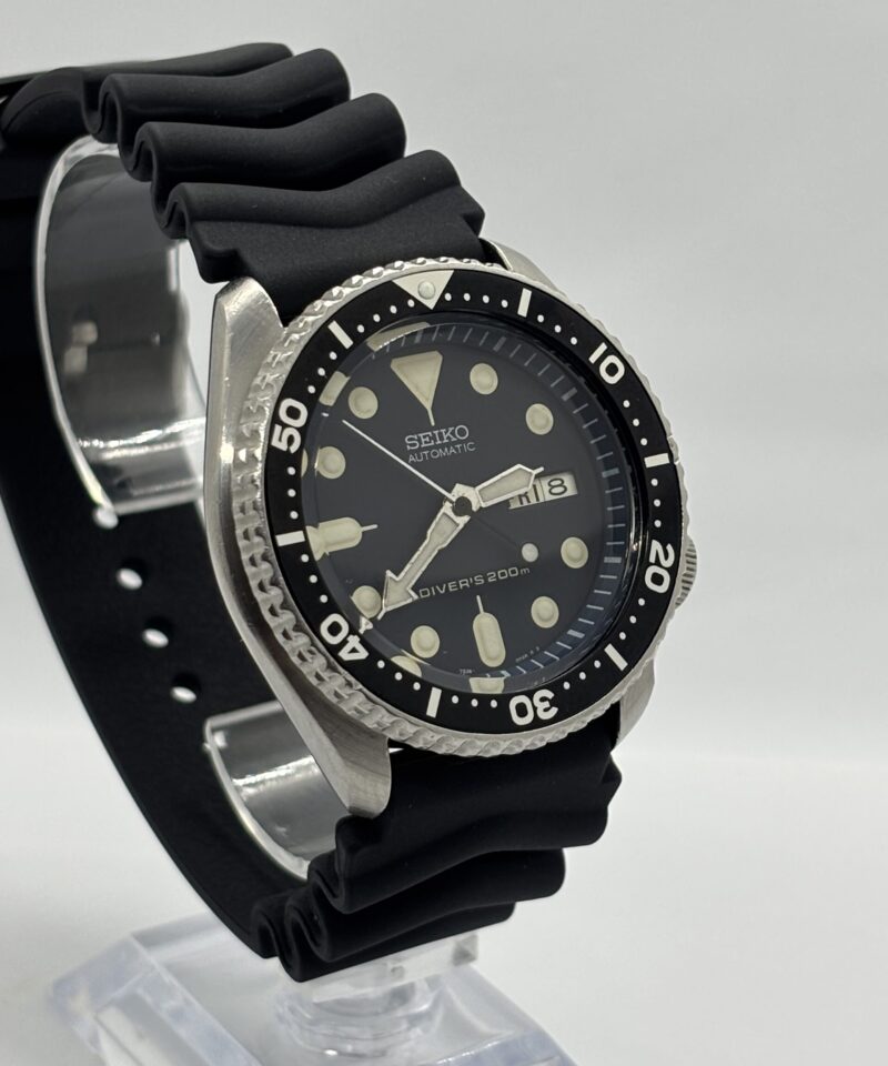 Clarinda Watches Seiko SKX007 Best Dive watch rubber strap 4