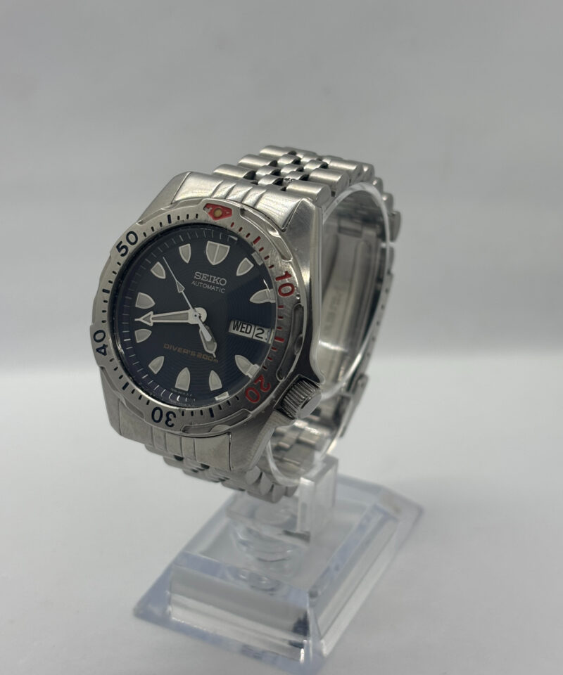 Clarinda watches best Seiko watches Seiko mod Seiko SKX001 Mini Bullet 2