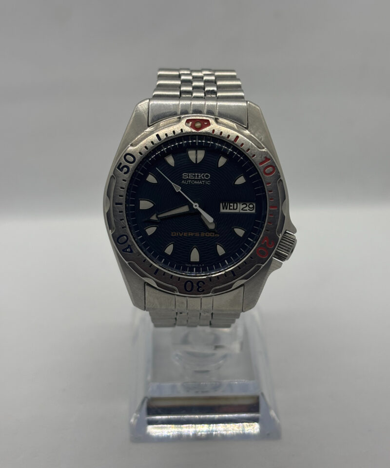 Clarinda watches best Seiko watches Seiko mod Seiko SKX001 Mini Bullet 5