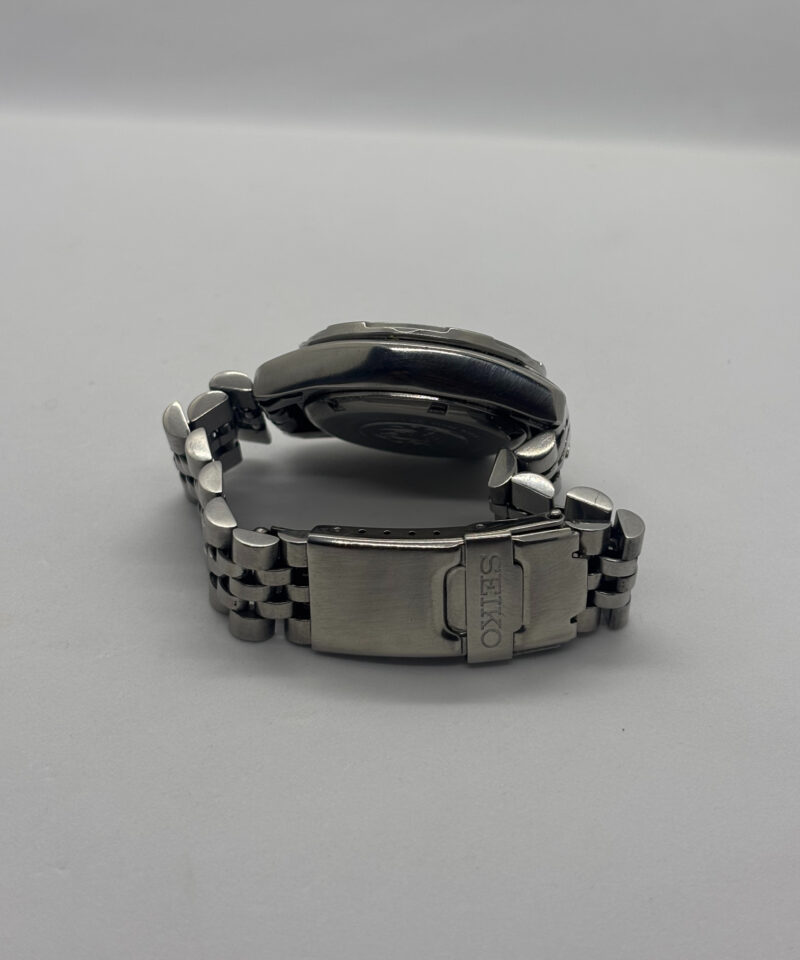 Clarinda watches best Seiko watches Seiko mod Seiko SKX001 Mini Bullet 6
